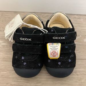 Geox Tutim Toddler. Size 4